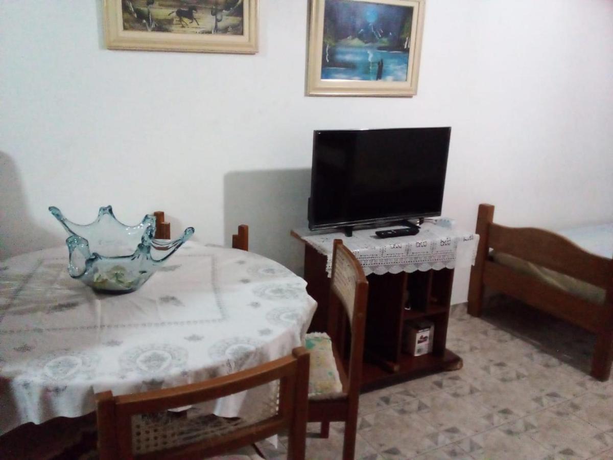 Kitinete Em Itanhaem Daire Dış mekan fotoğraf